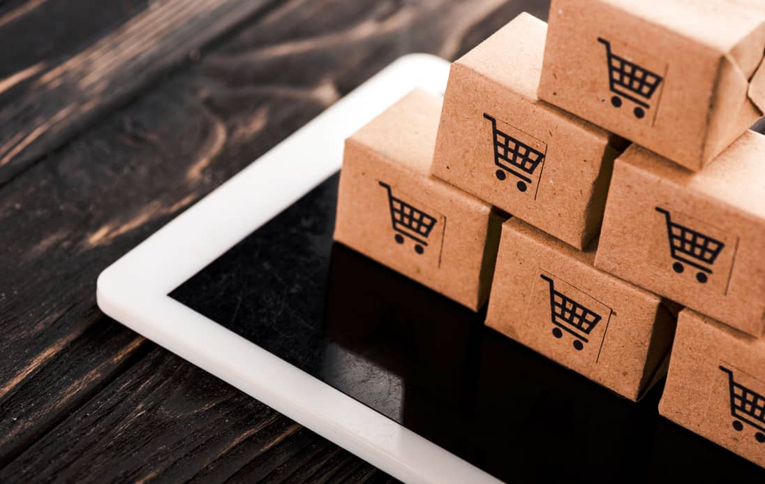 How to Choose the Right eCommerce Business Model
